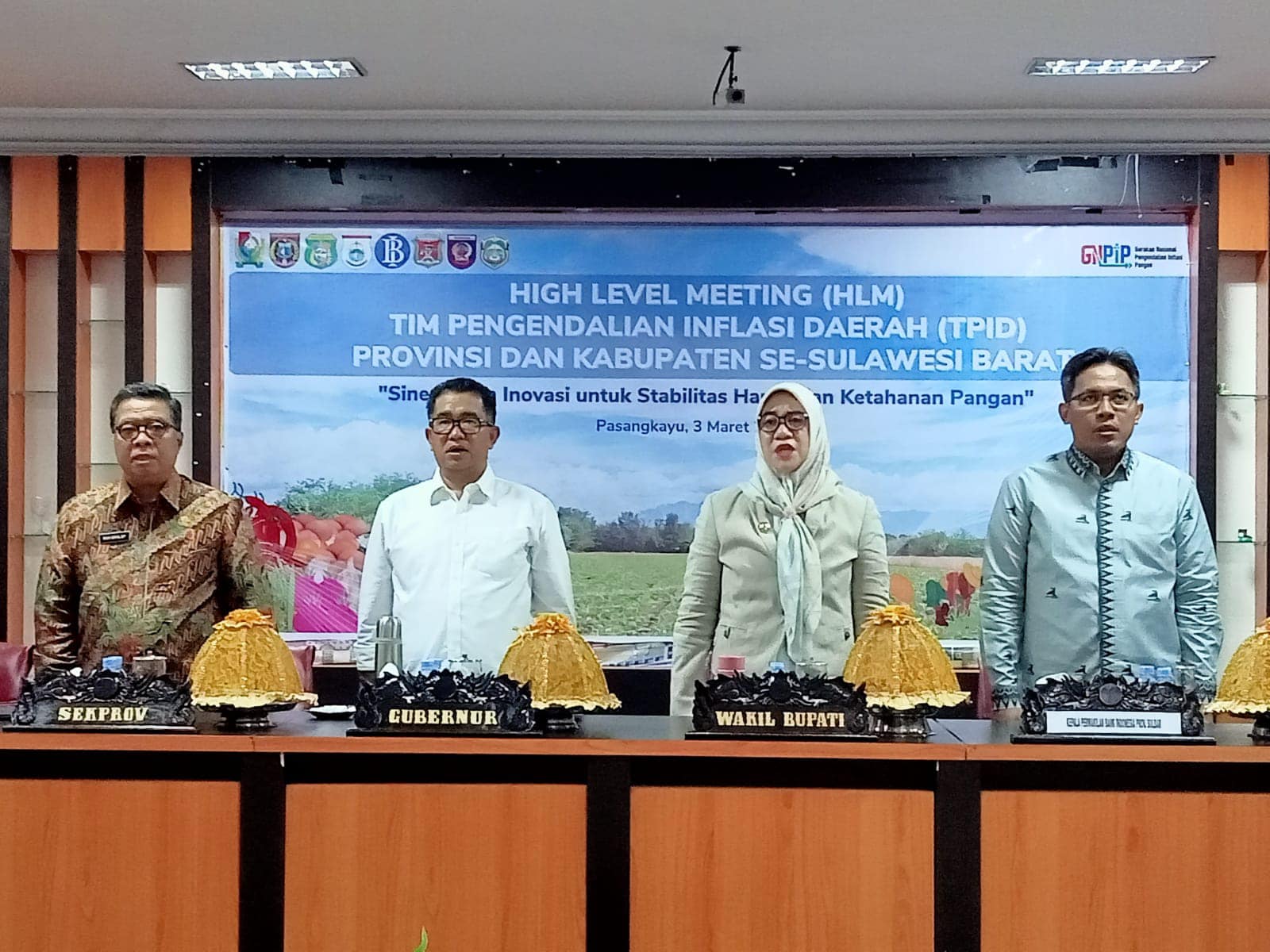 Wabup Pasangkayu Dampingi Pj Gubernur Beri Pengarahan pada High Level Meeting TPID